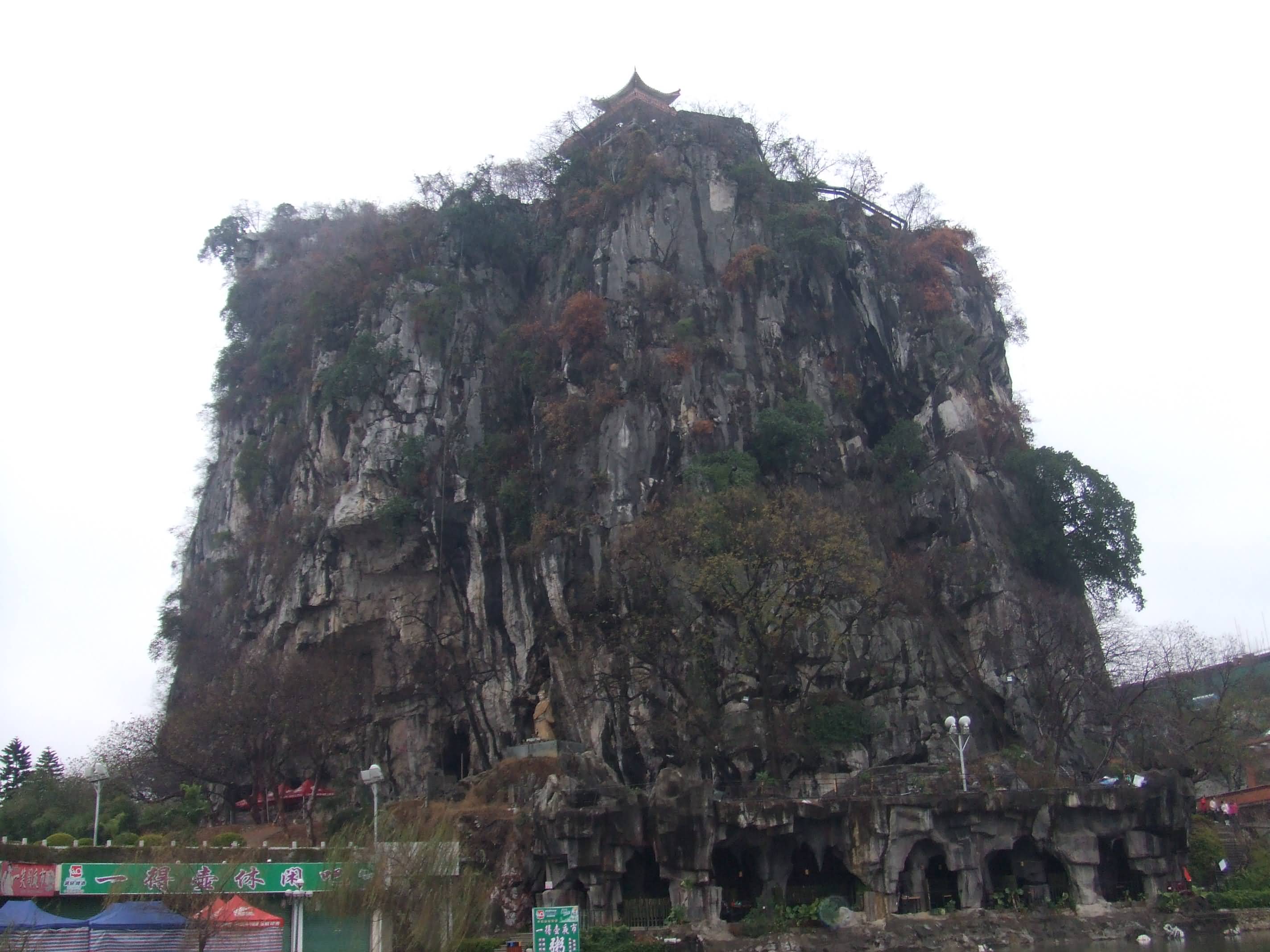 靈峰山..