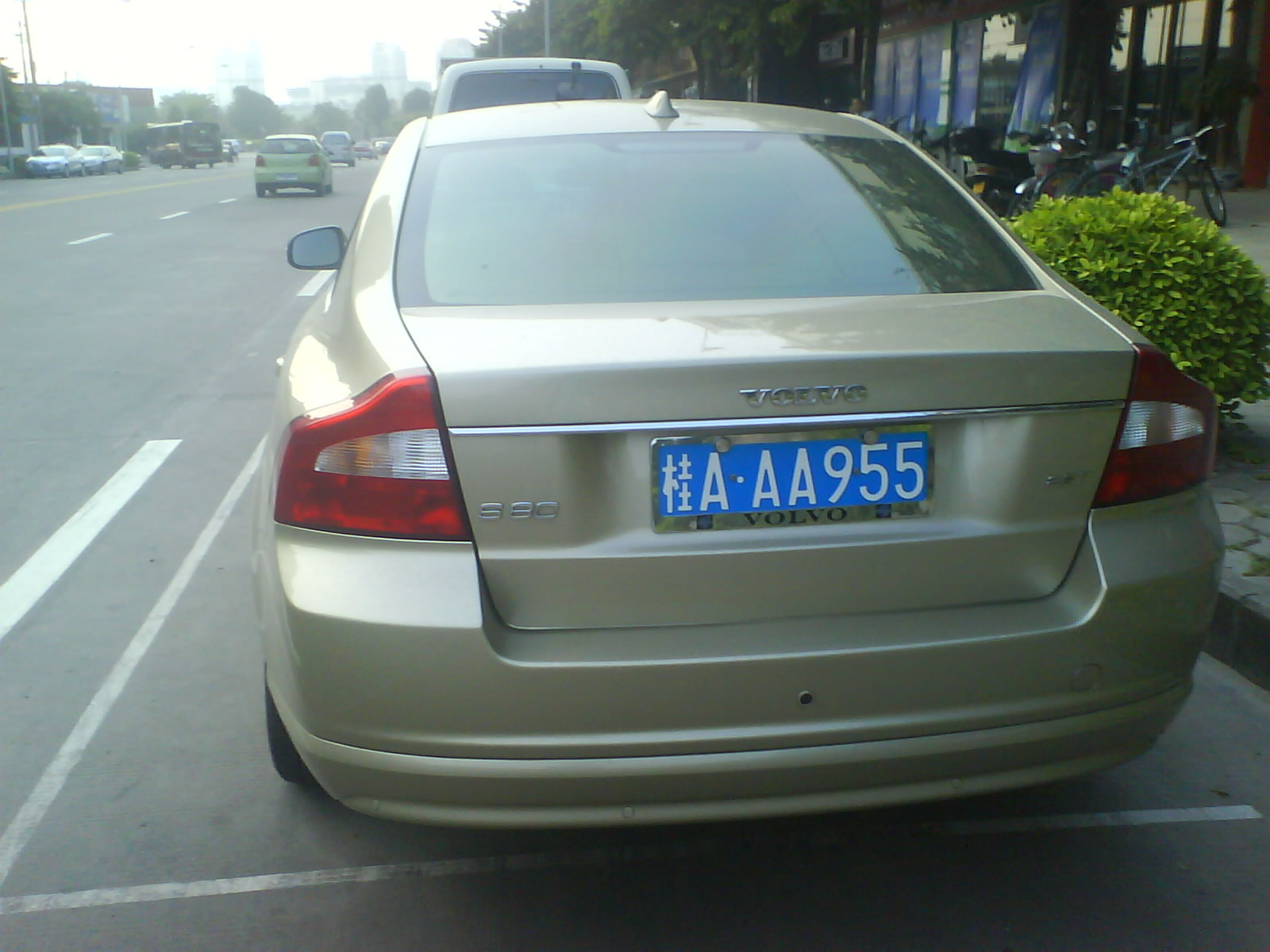 Volvo S80-1.JPG