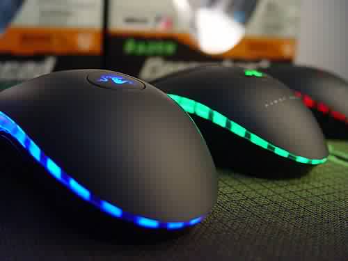 PCgames_1020_Razer_test_002.jpg