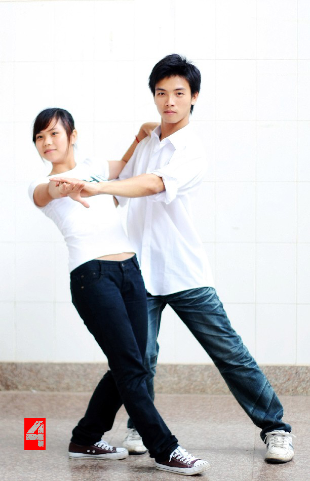 BigBull_4号，林伟忠&amp;刘远香副本.jpg